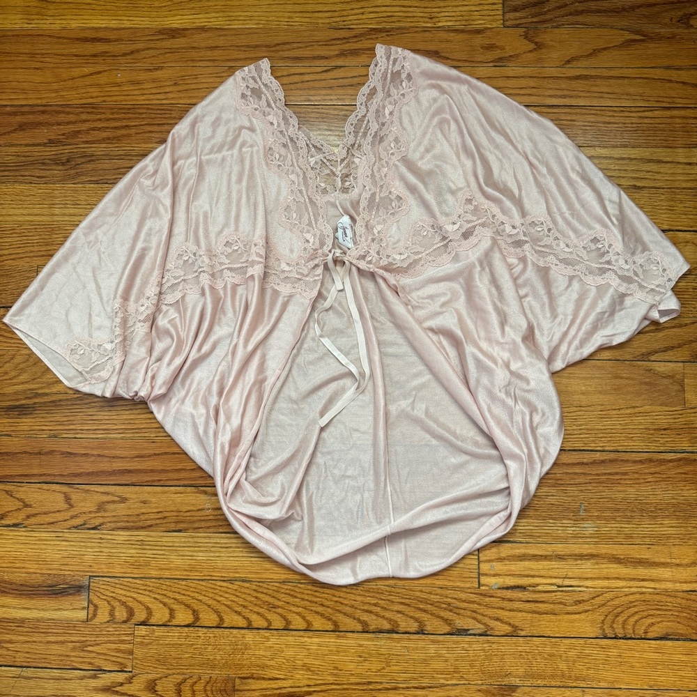 Vintage Pink Lace Shrug Top